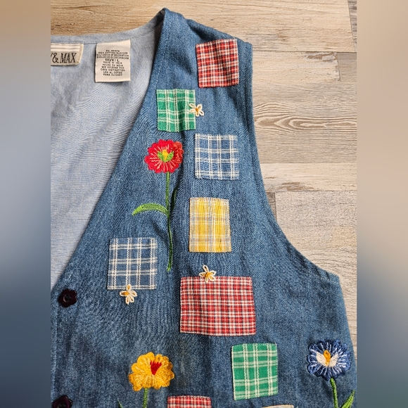 Casey & Max VINTAGE vest Women's Large Patchwork Squares Floral Embroidery - Picture 3 of 14